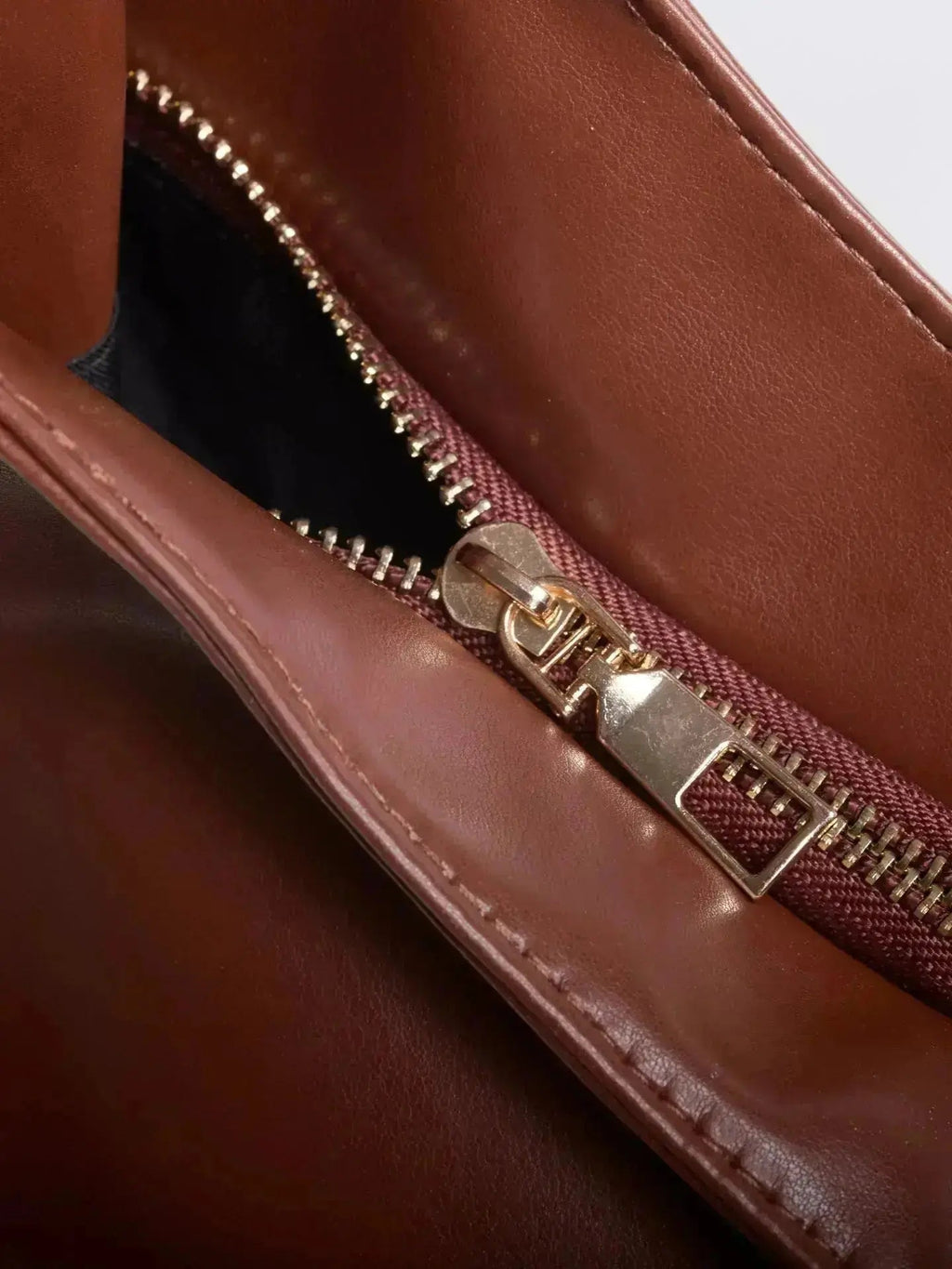 Noir Essence | Bolso de Sevilla Boutique