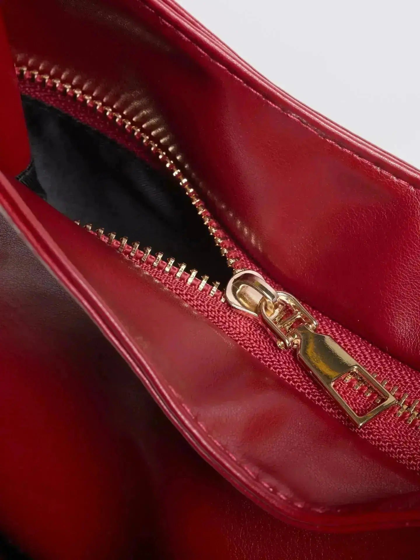Noir Essence | Bolso de Sevilla Boutique