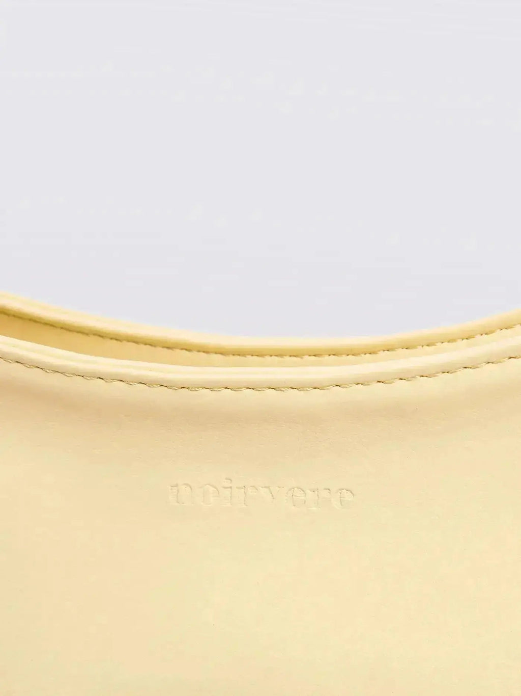 Noir Essence | Bolso de Sevilla Boutique